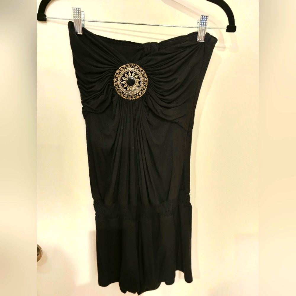 SKY BRAND STRAPLESS BLACK  MEDALLION TIE BACK ROMPER SIZE SMALL